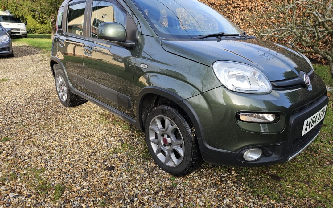 Fiat Panda 1.3 Diesel Multijet 4×4 75 BHP, 5 door 2014 5 speed manual. 92,870 miles, In metallic green with nice cloth interior. 60.1 mpg EC combined cycle. £165/year RFL. £4,395
